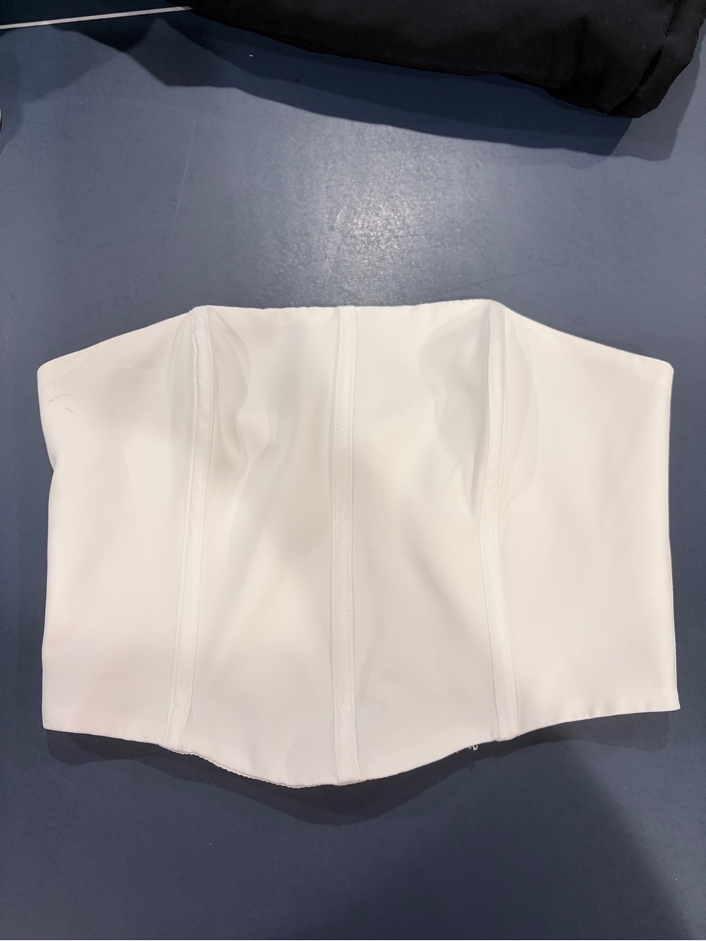 KENDALL & KYLIE White Corset Top Size XS Like New